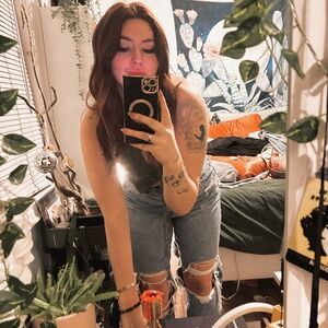 Meet your Posher, Alex